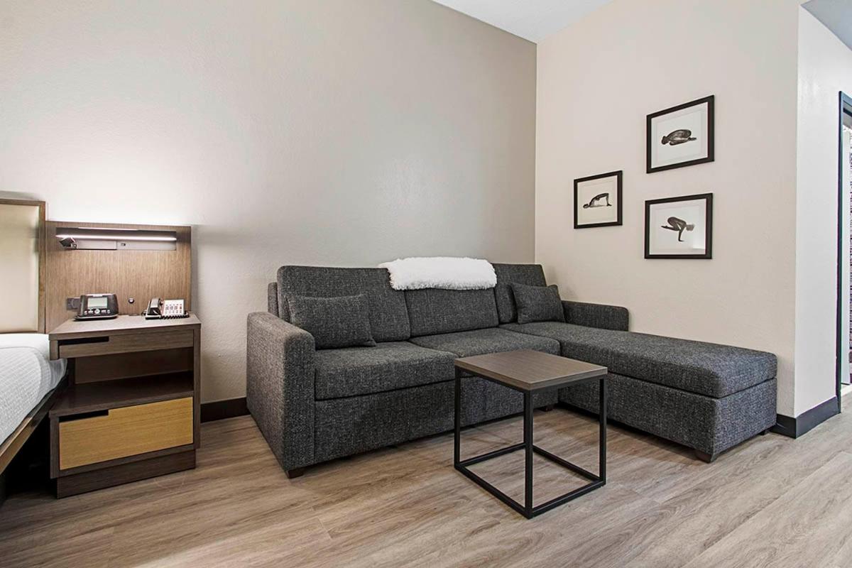 Hotel Wingate By Wyndham Macon I-75 Esterno foto